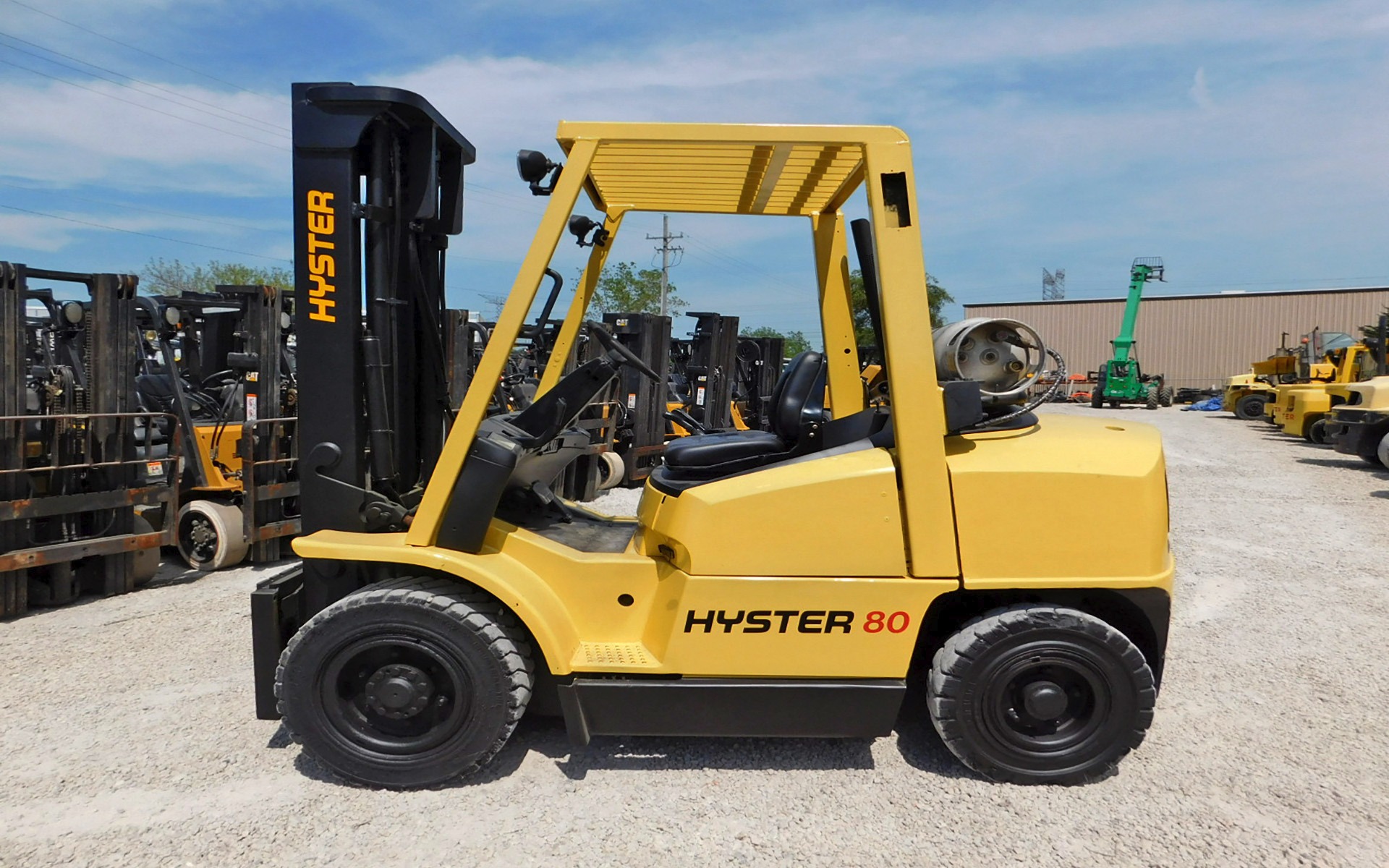 2001 Hyster H80XM Forklift on Sale in Arkansas